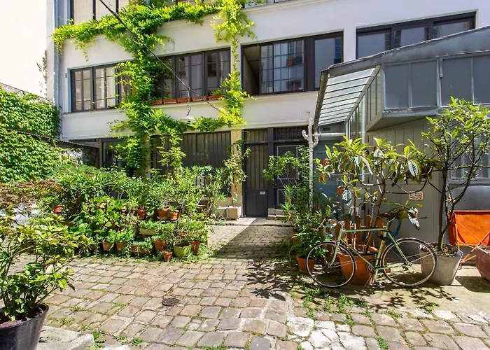 Intimate Apartment - 1Br-4P - Republique